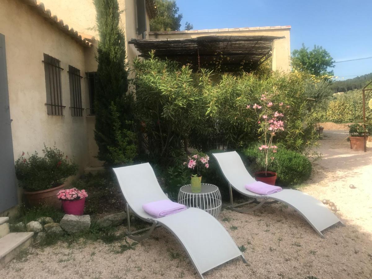 La Petite Garrigue Villa Mérindol Buitenkant foto