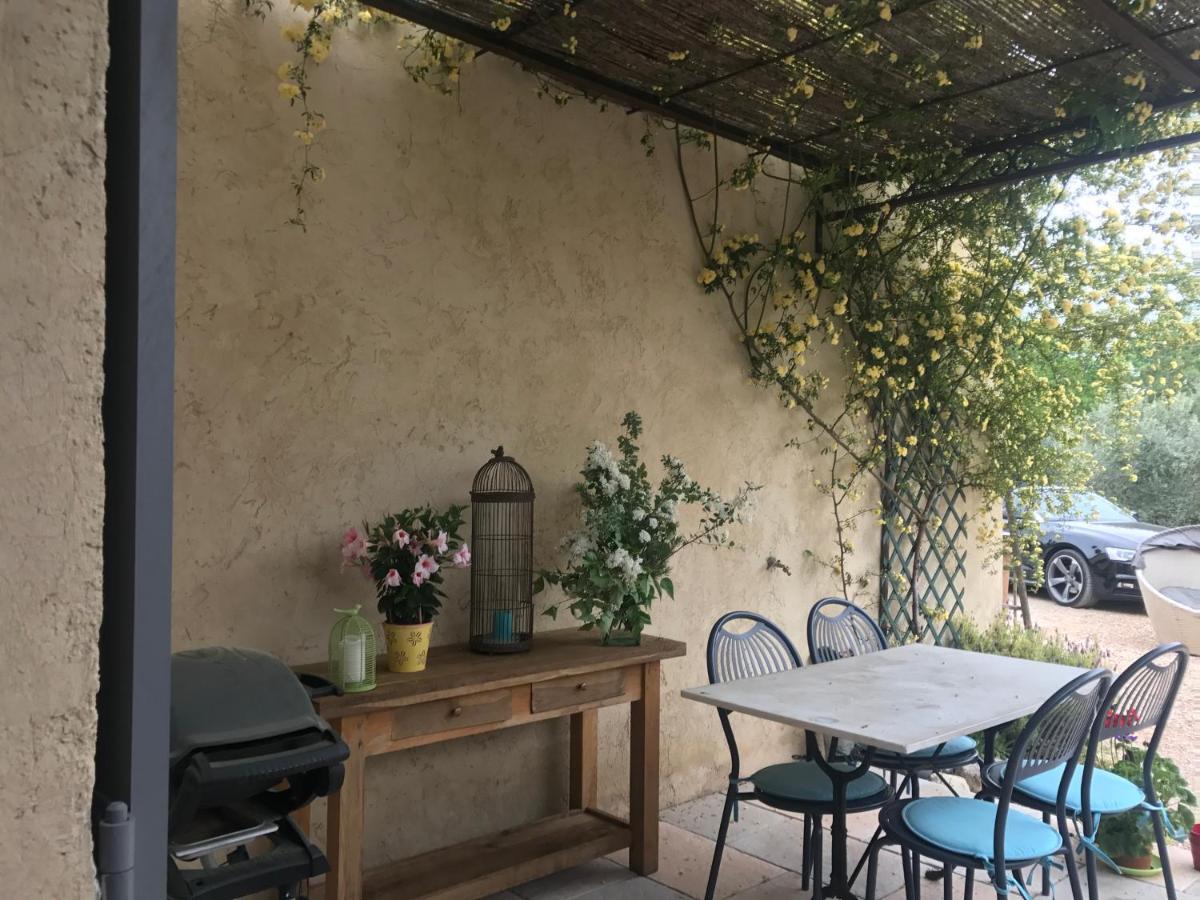 La Petite Garrigue Villa Mérindol Buitenkant foto